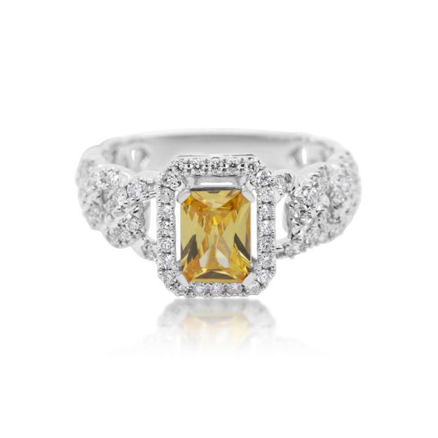 Diamond Ring 0.55 ct. 14K White Gold Yellow Center Stone